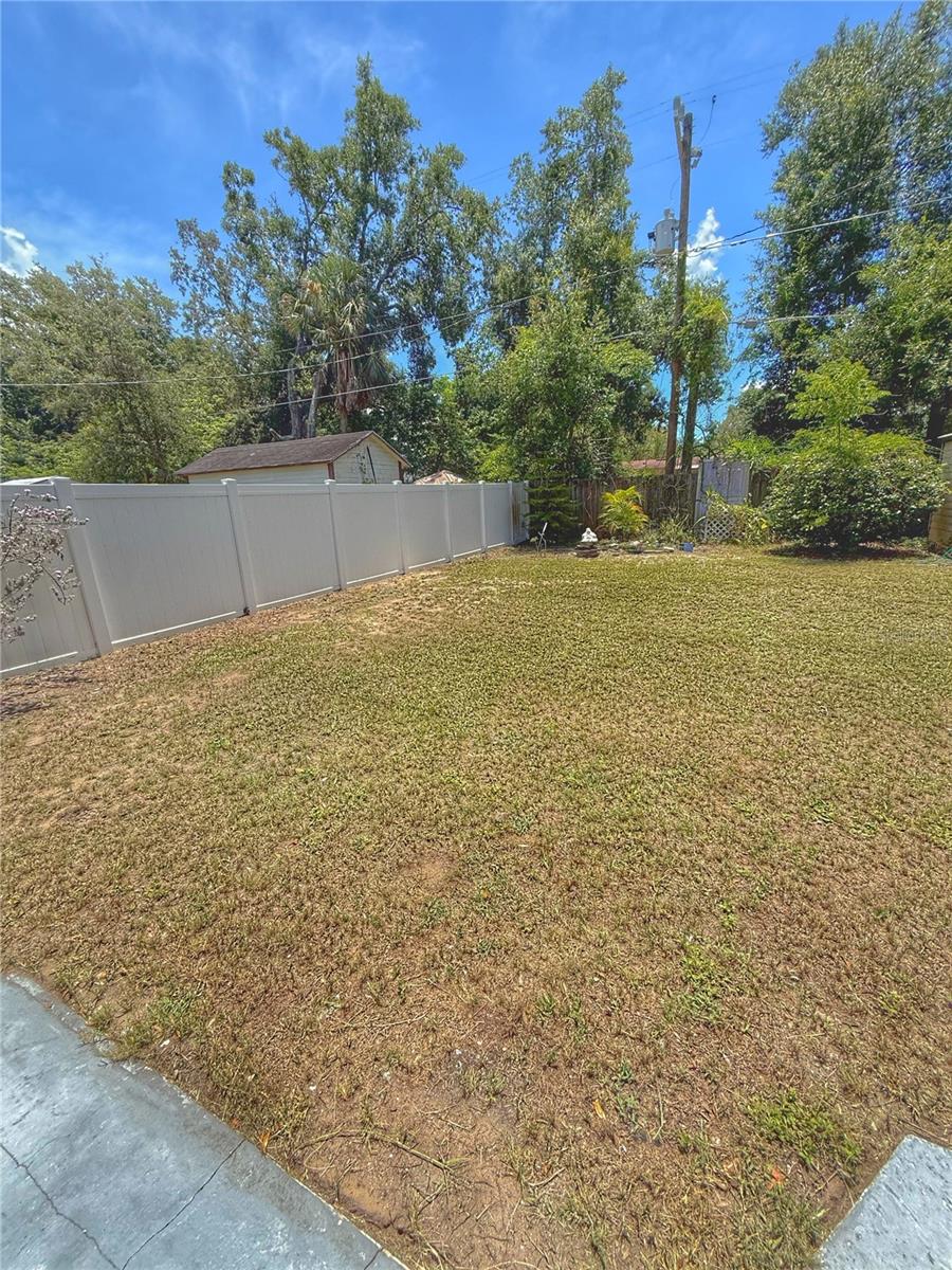 Image 34 of 39 For 100 Idlewild Avenue