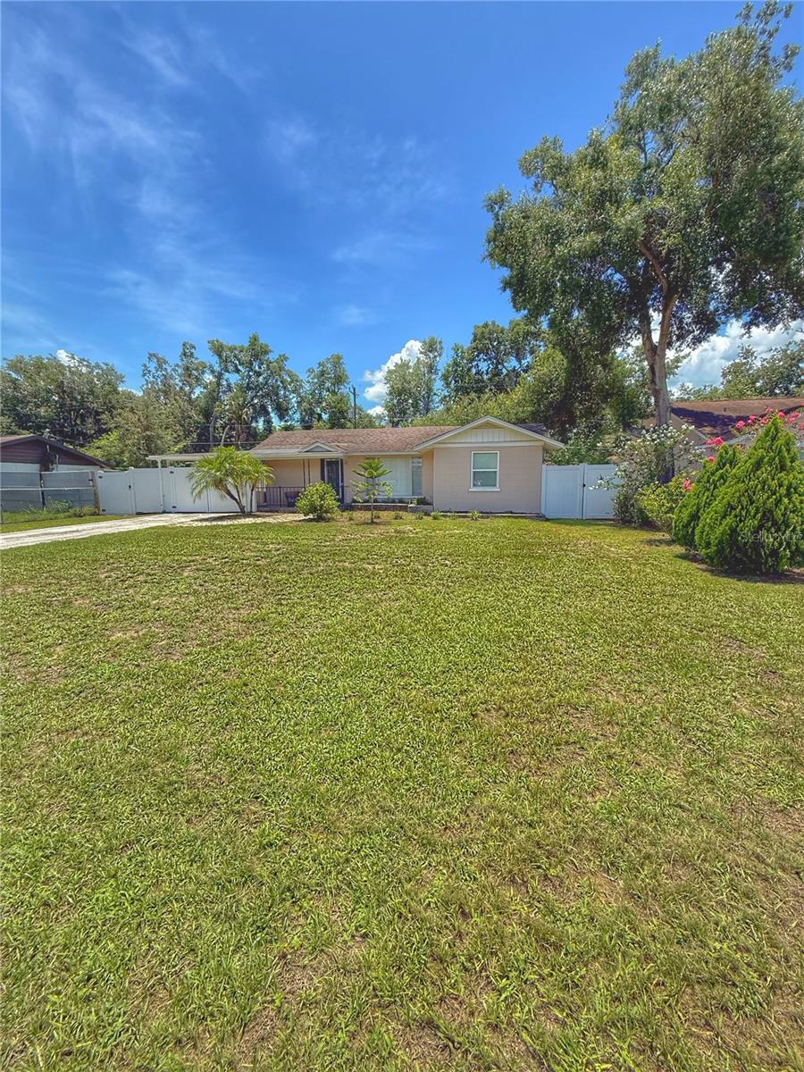 Image 6 of 39 For 100 Idlewild Avenue
