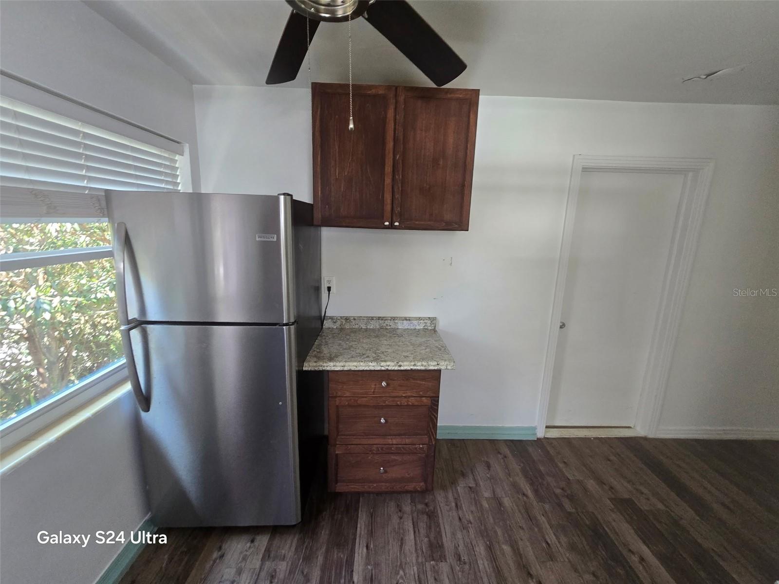 Image 5 of 10 For 7306 Earlwood Avenue