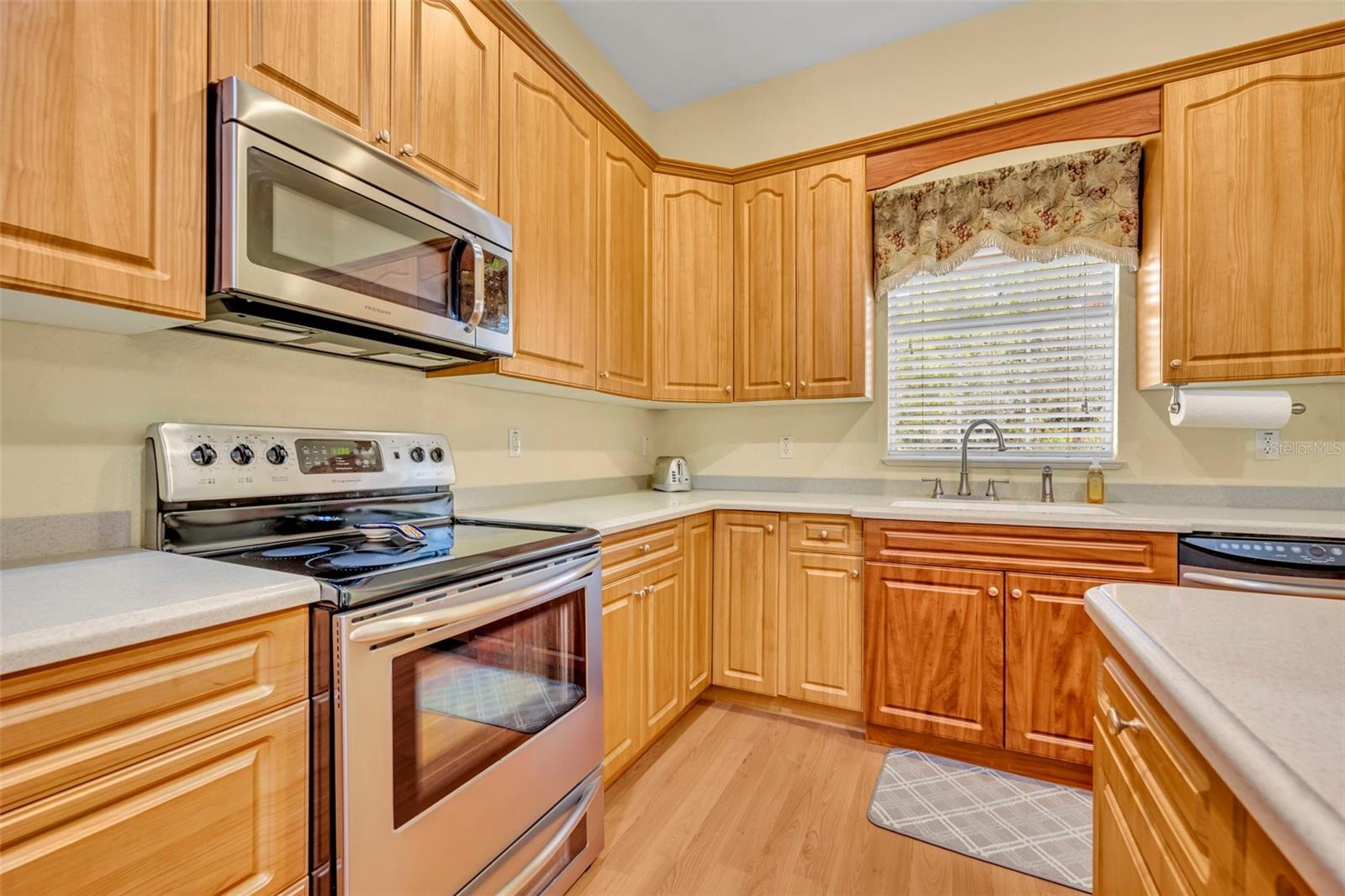Image 23 of 71 For 30342 Vitex Avenue