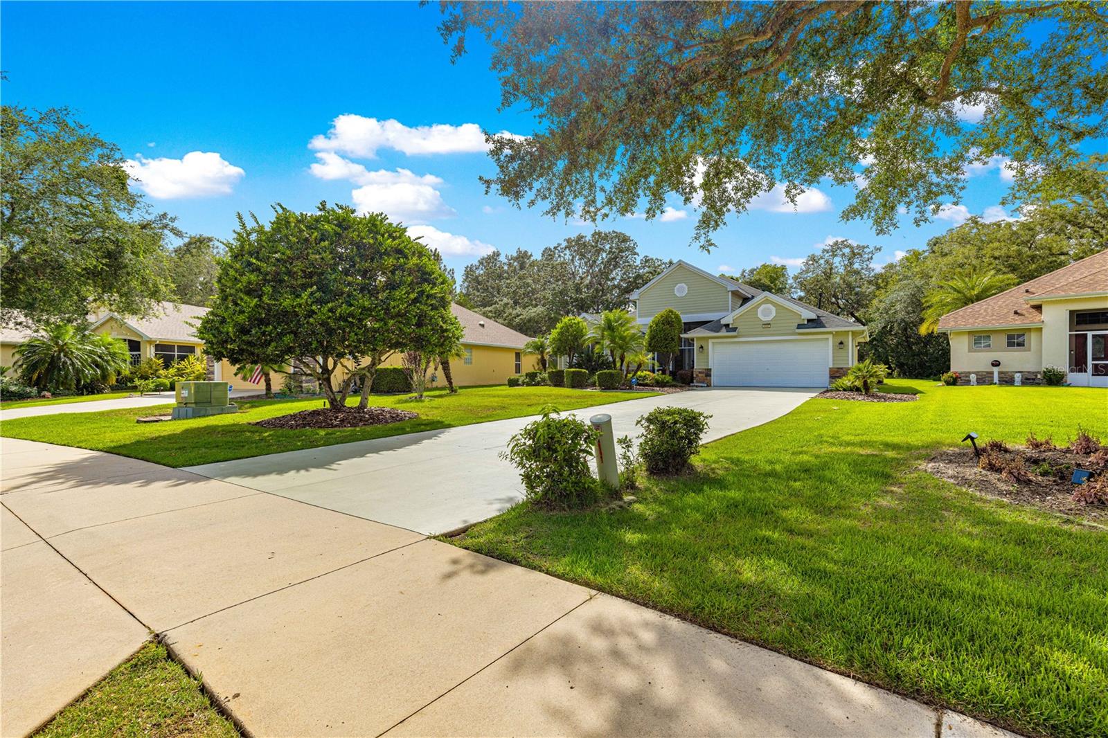 Image 3 of 59 For 8045 Waterbury Way