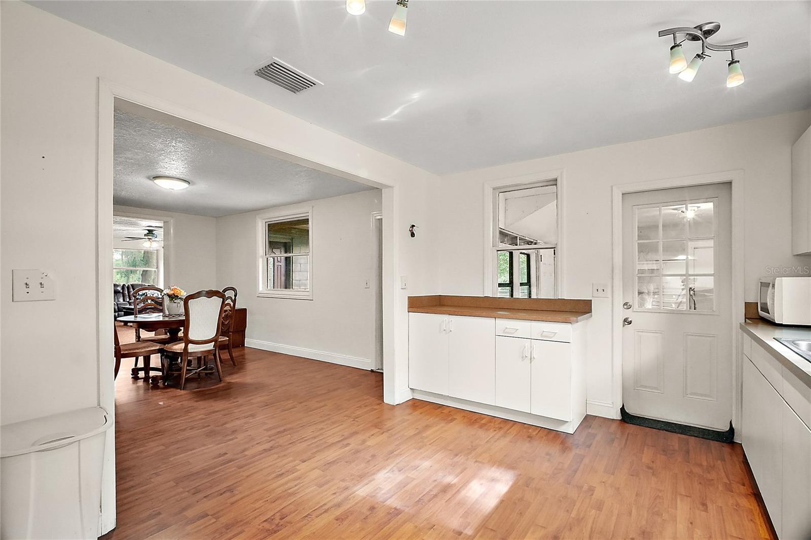 Image 11 of 28 For 31136 Senese Road