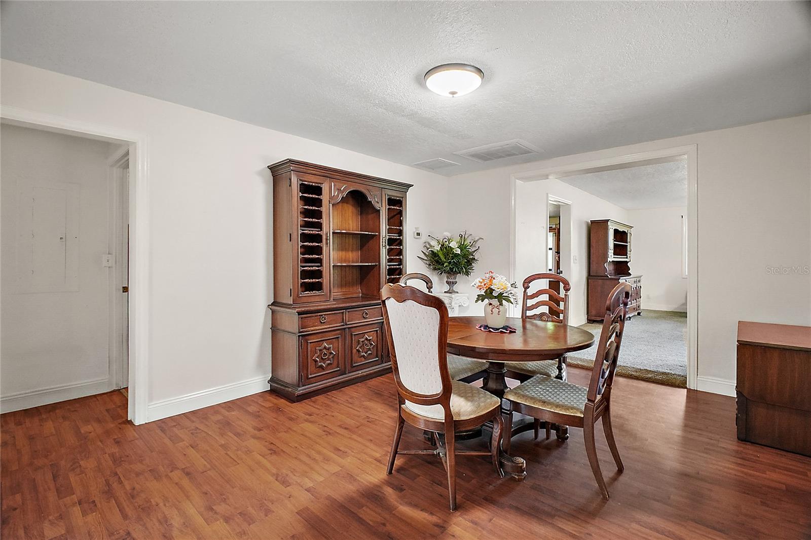 Image 13 of 28 For 31136 Senese Road
