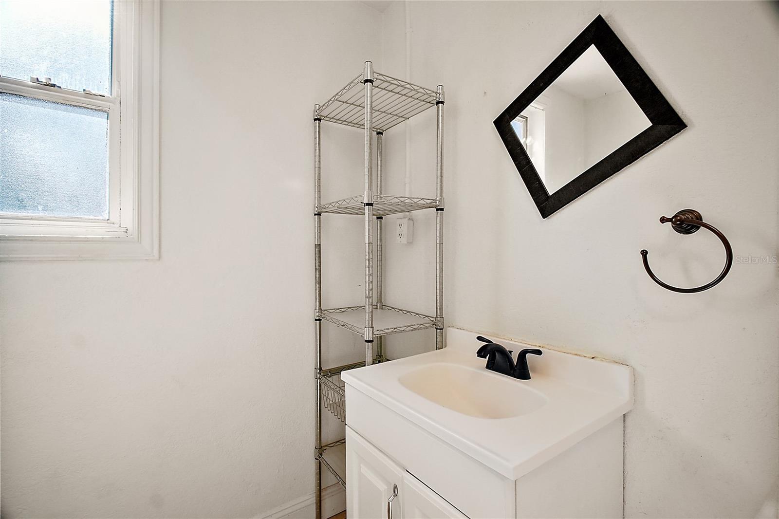Image 17 of 28 For 31136 Senese Road