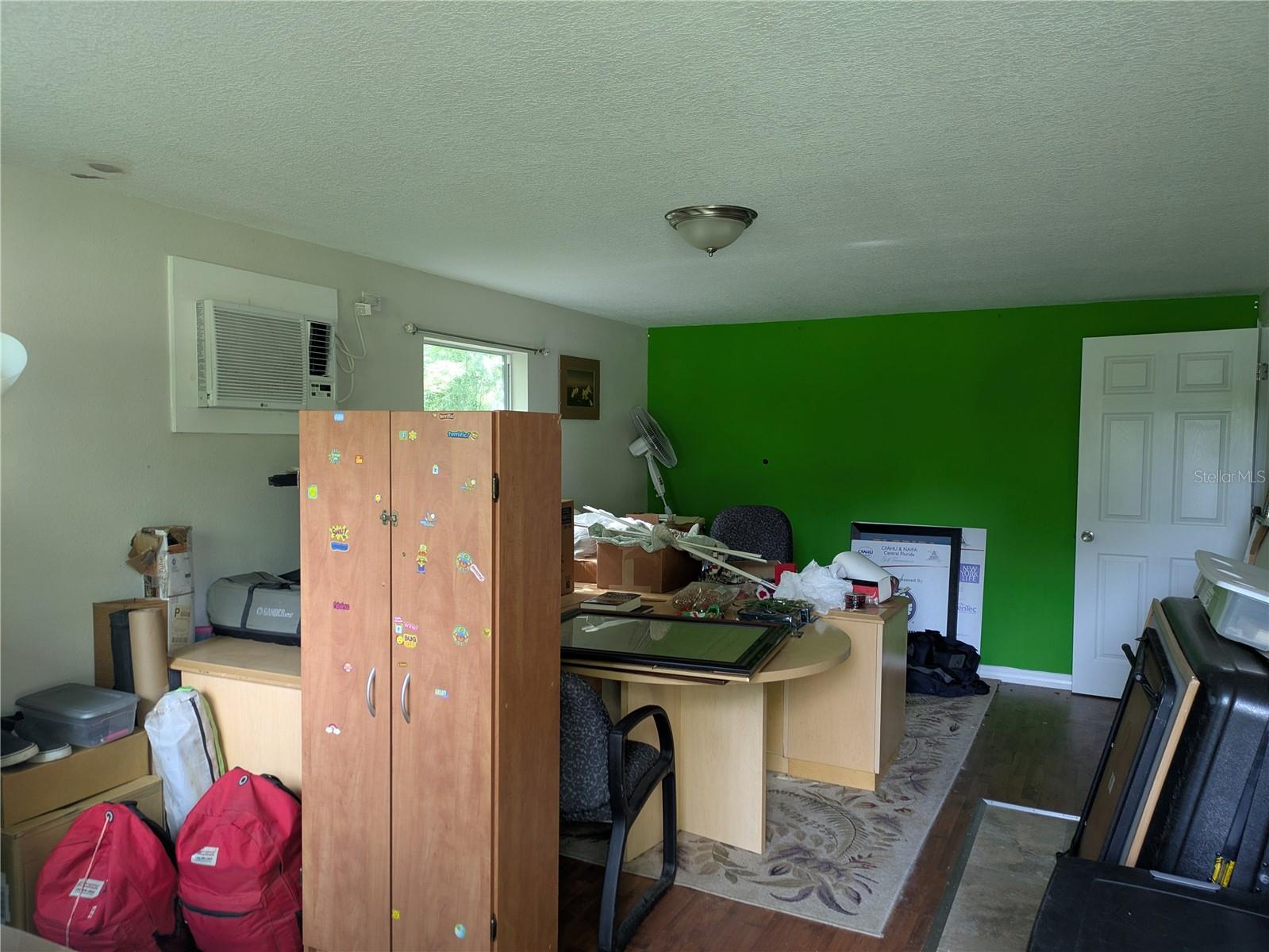 Image 22 of 28 For 31136 Senese Road