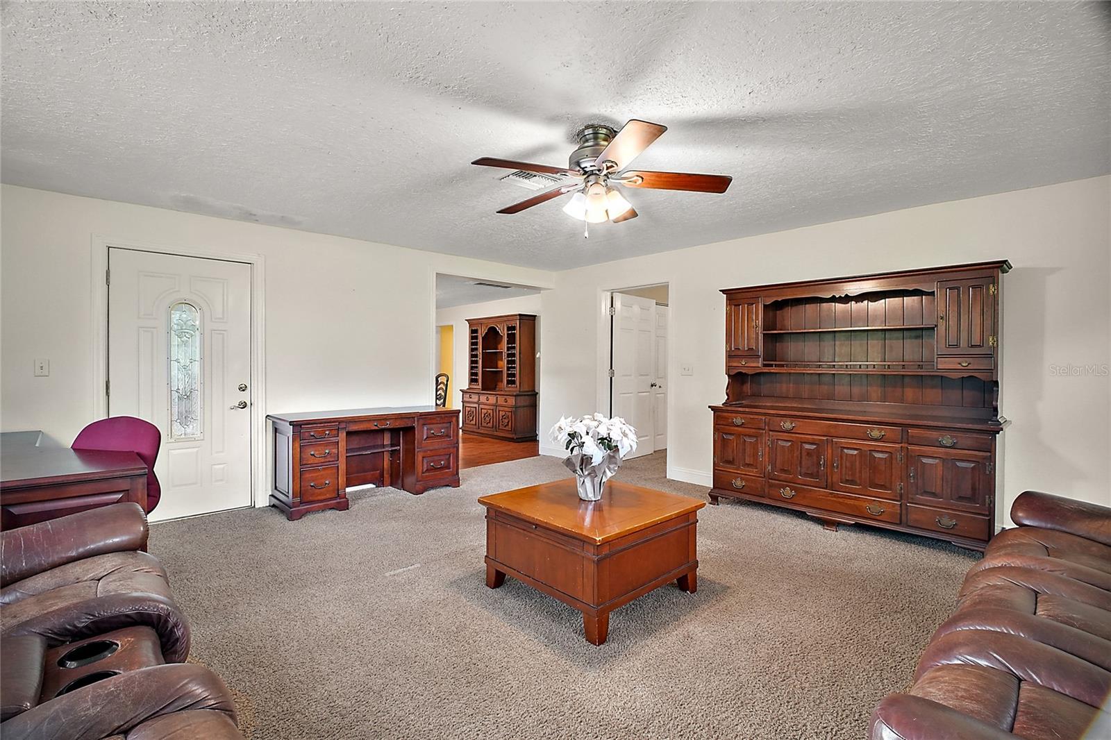 Image 8 of 28 For 31136 Senese Road