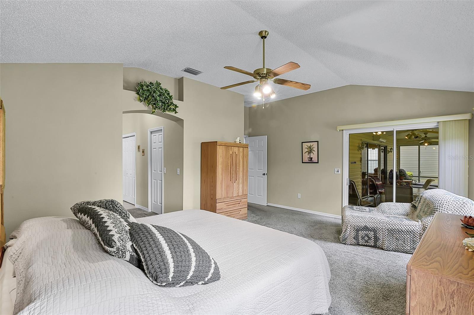 Image 17 of 34 For 8960 178th Muirfield Place