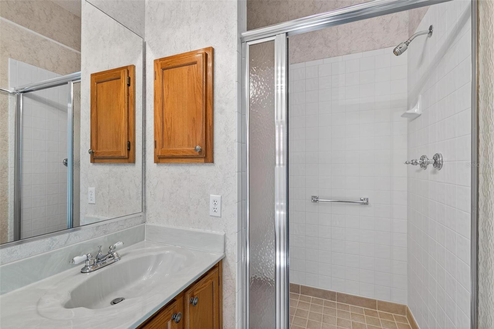 Image 30 of 53 For 206 Palermo Place