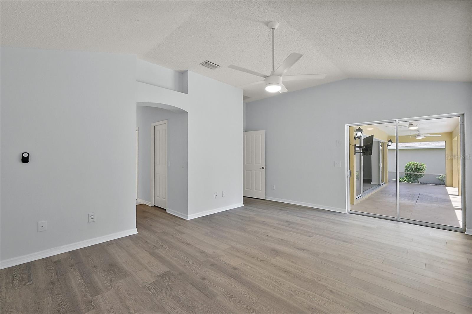 Image 18 of 48 For 16862 80th Bellavista Circle