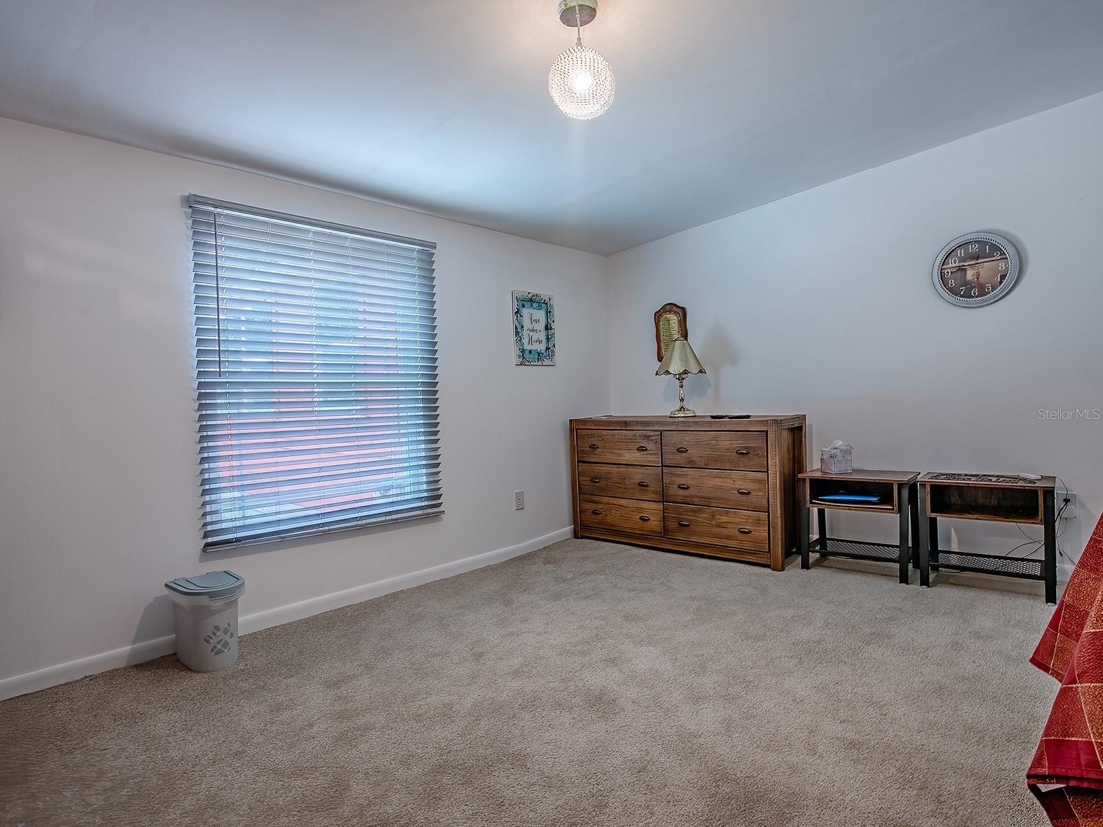 Image 39 of 51 For 564 Lancaster Avenue