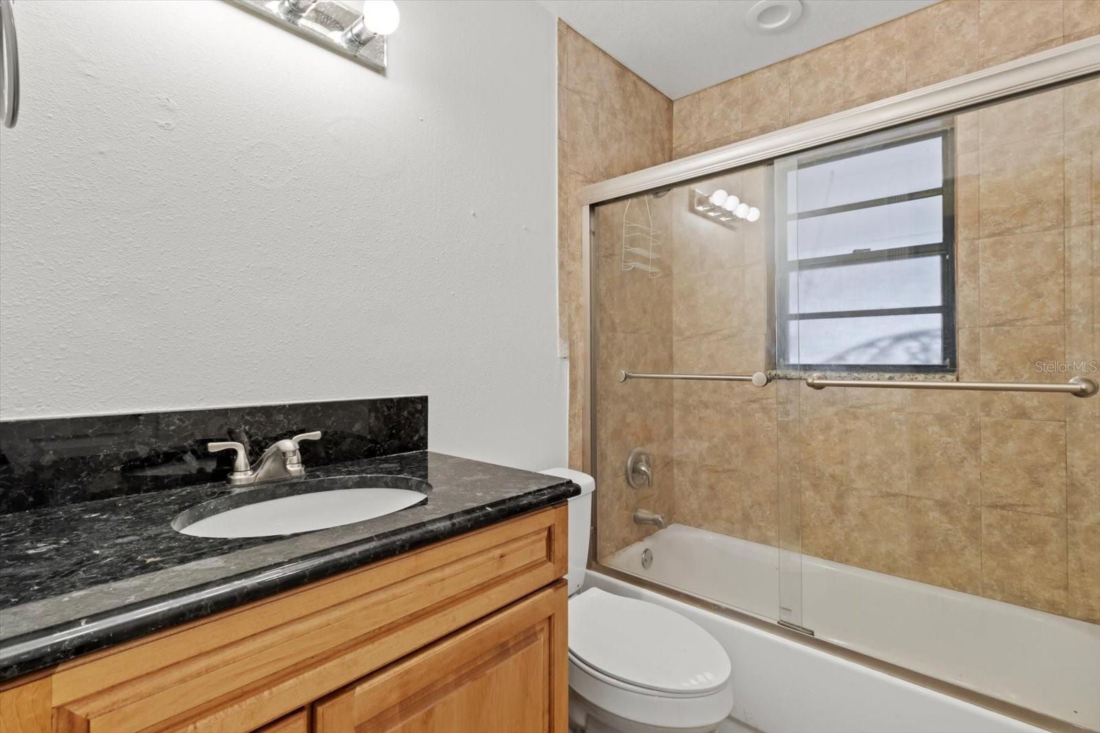 Image 18 of 50 For 11770 Sunnybrook Court