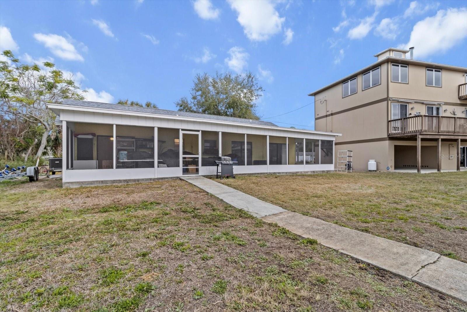 Image 36 of 50 For 11770 Sunnybrook Court