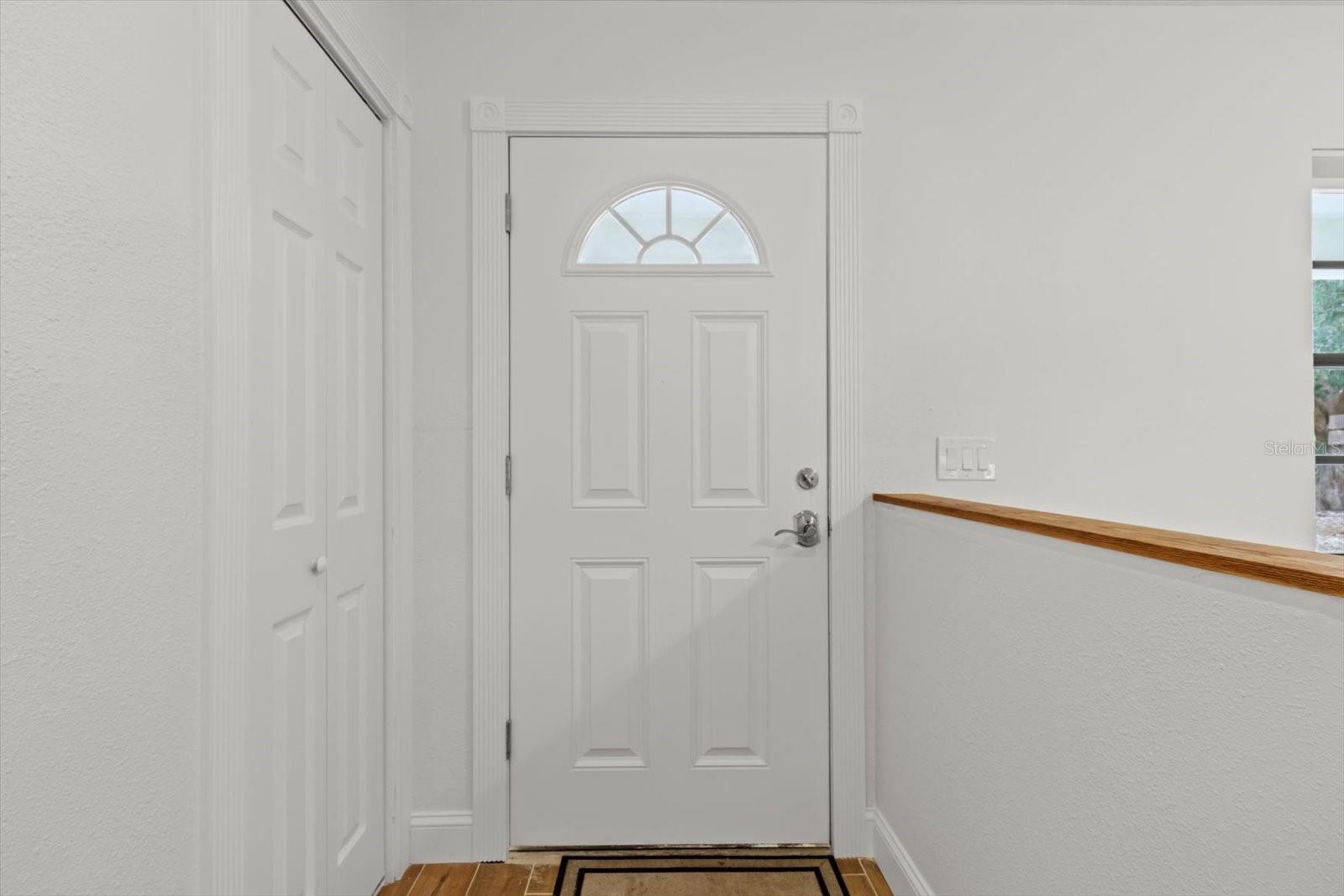 Image 9 of 50 For 11770 Sunnybrook Court