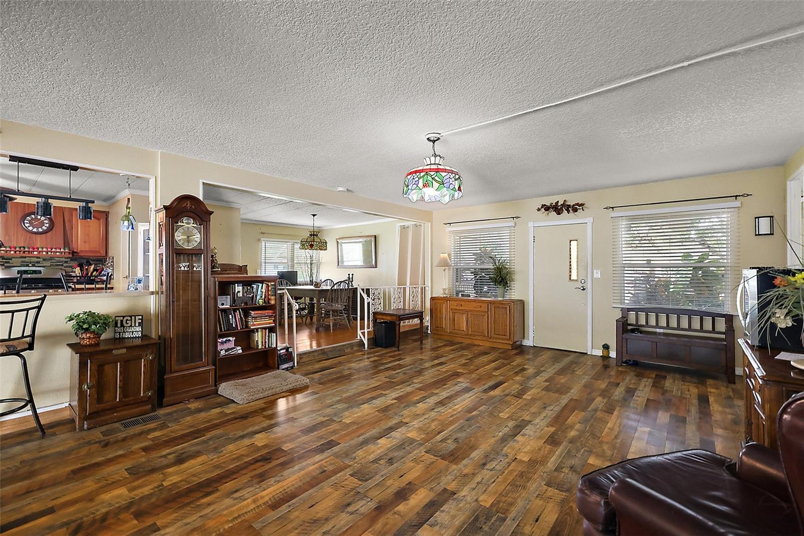 Image 16 of 31 For 31545 Terrace Drive
