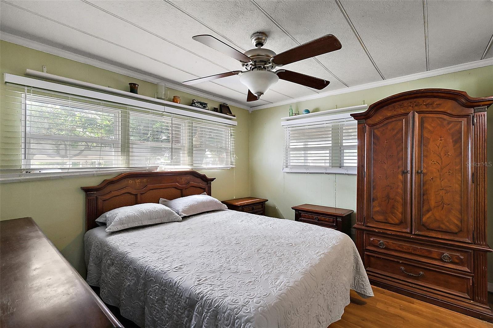 Image 4 of 31 For 31545 Terrace Drive