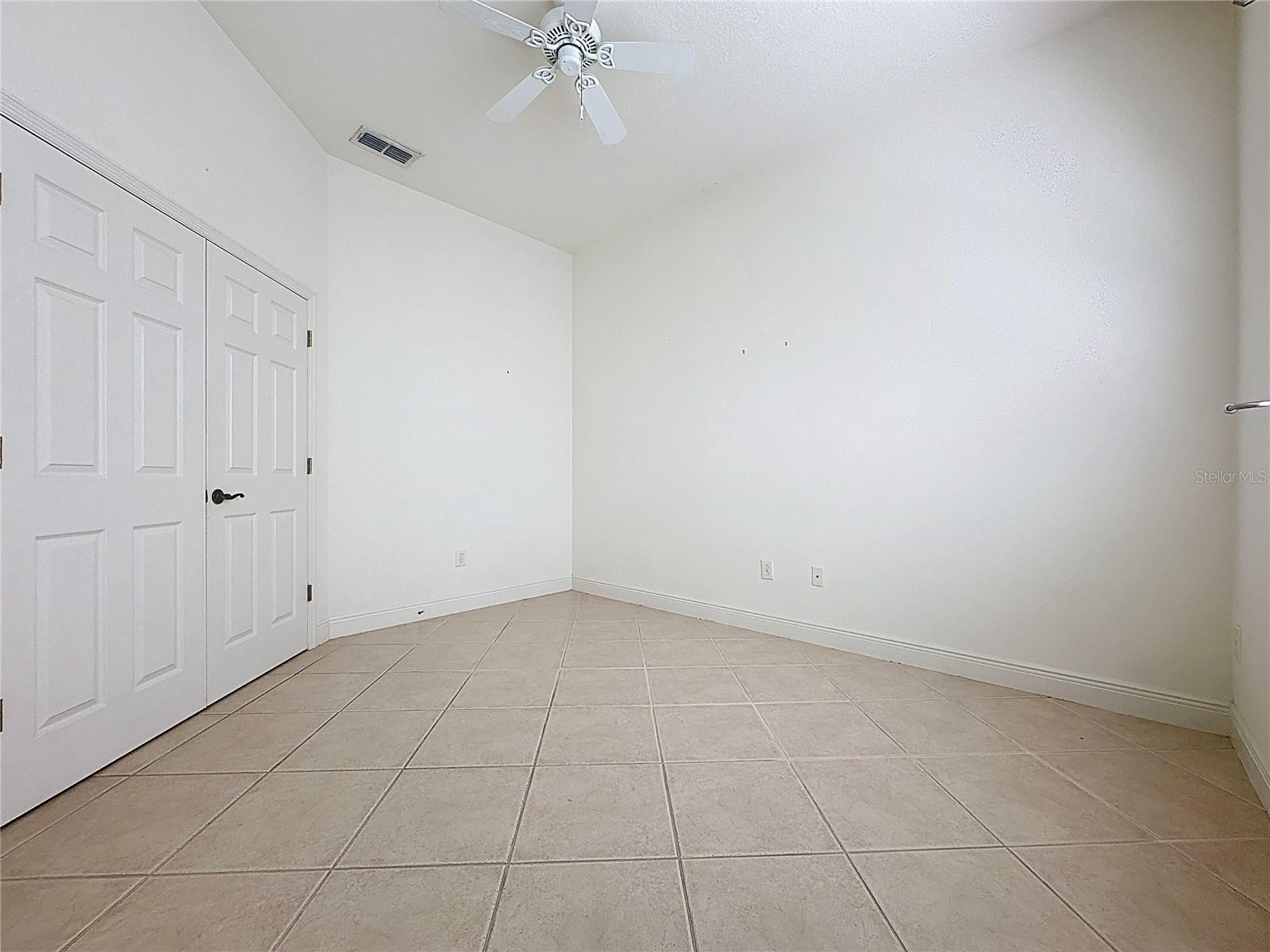 Image 39 of 84 For 101 Flame Vine Way