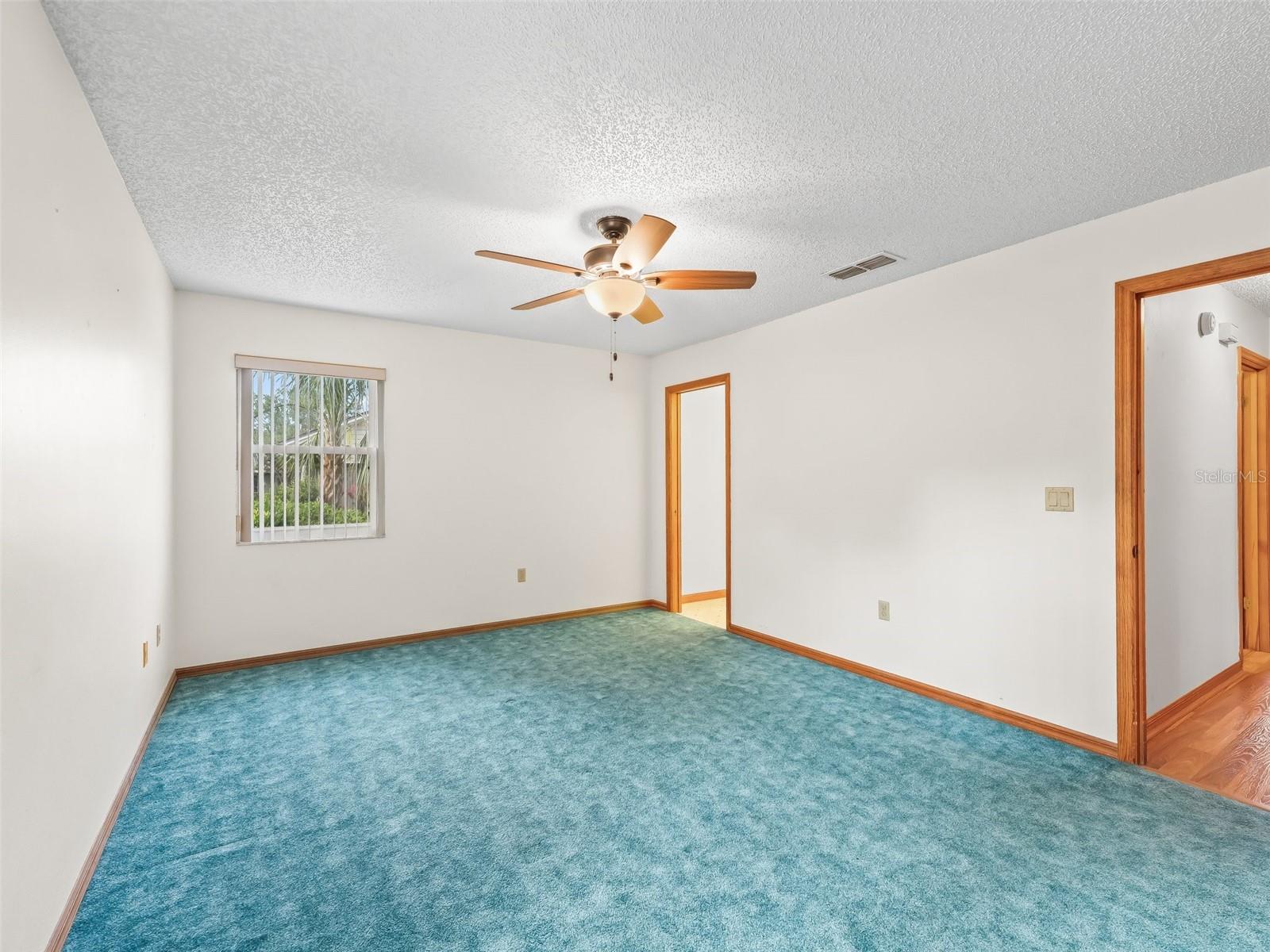 Image 18 of 48 For 512 Galloway Court