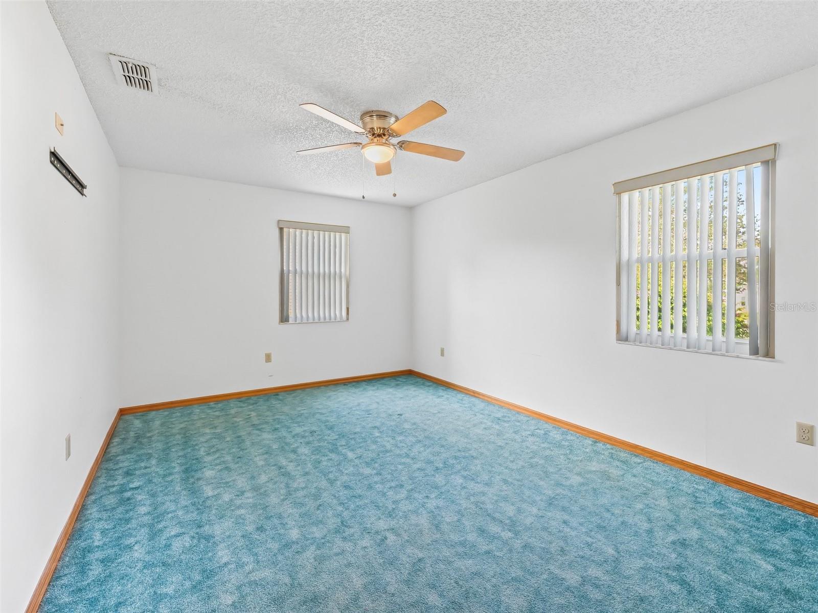 Image 22 of 48 For 512 Galloway Court
