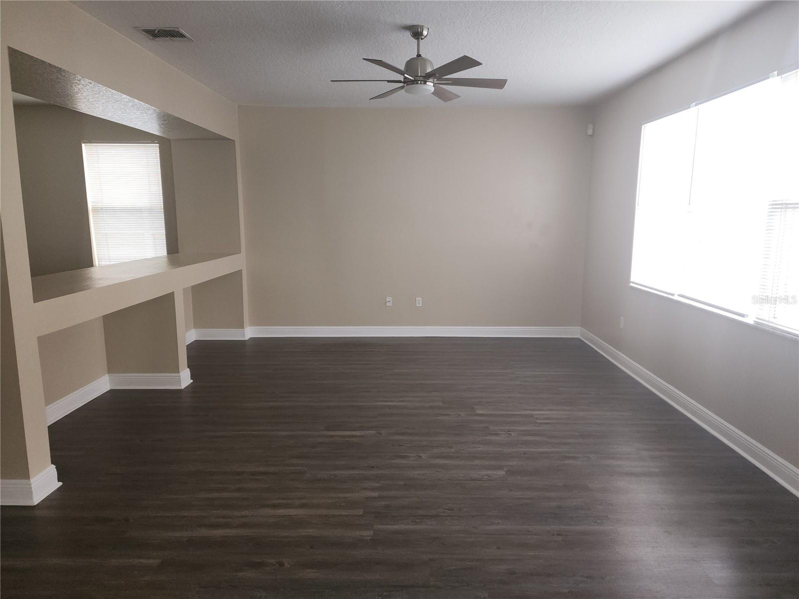 Image 9 of 78 For 222 Bacopa Pass