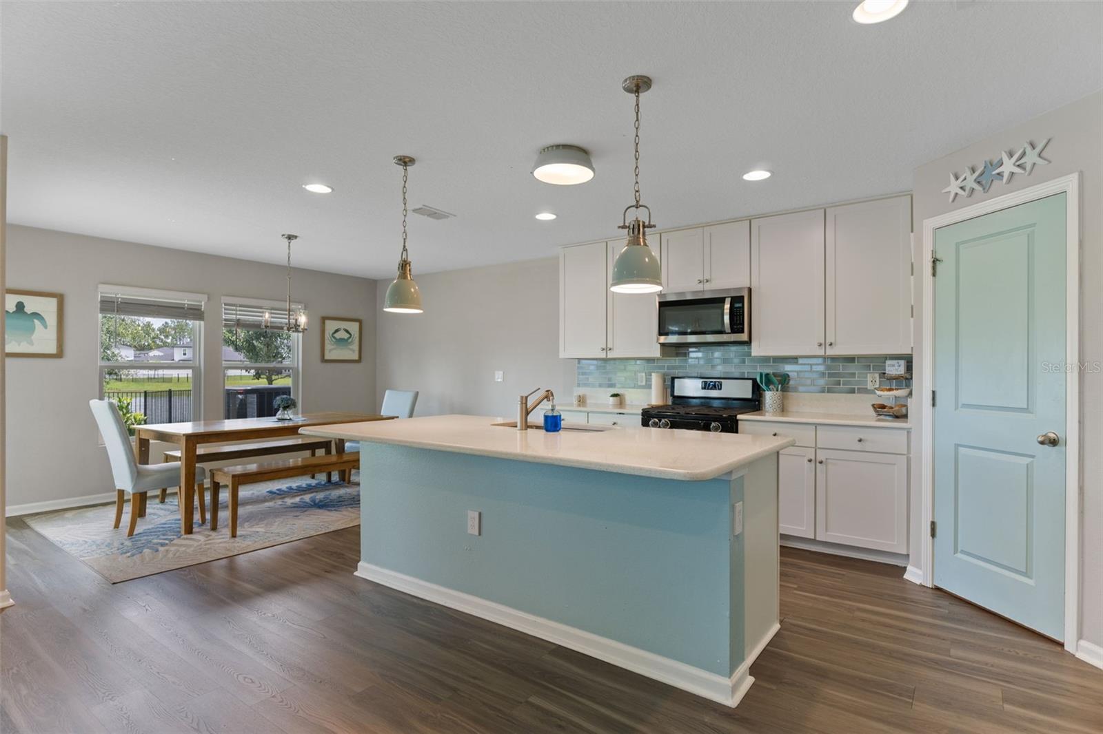 Image 16 of 61 For 562 Meadow Ridge Drive