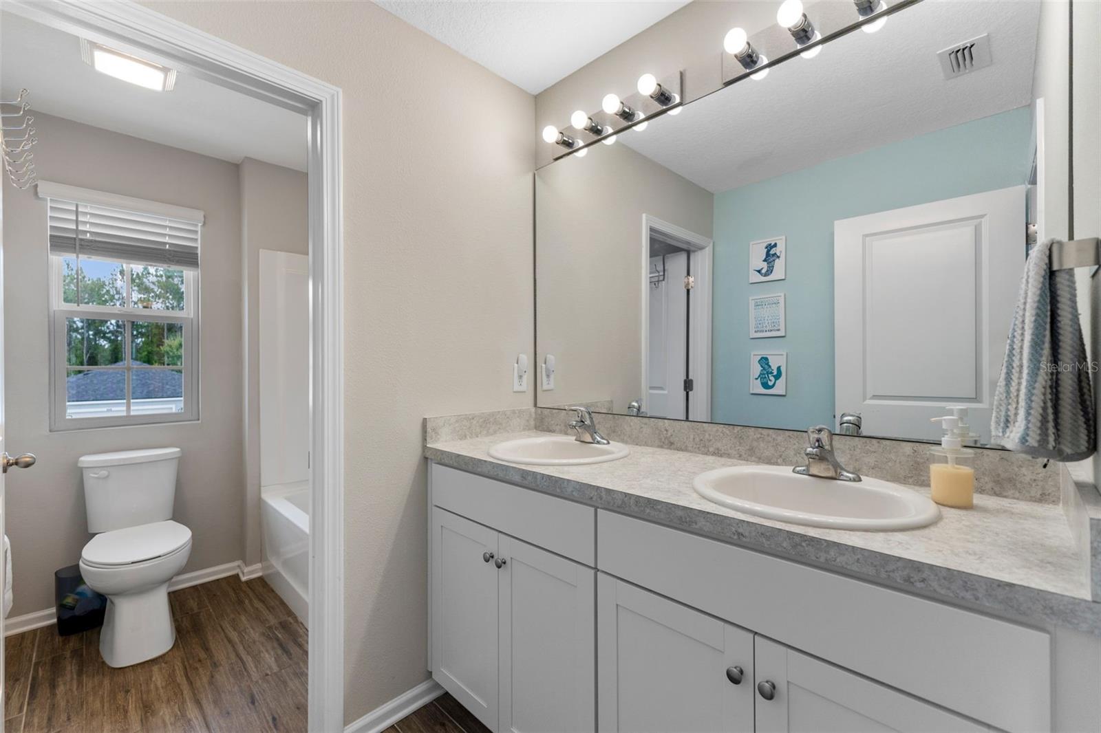 Image 37 of 61 For 562 Meadow Ridge Drive