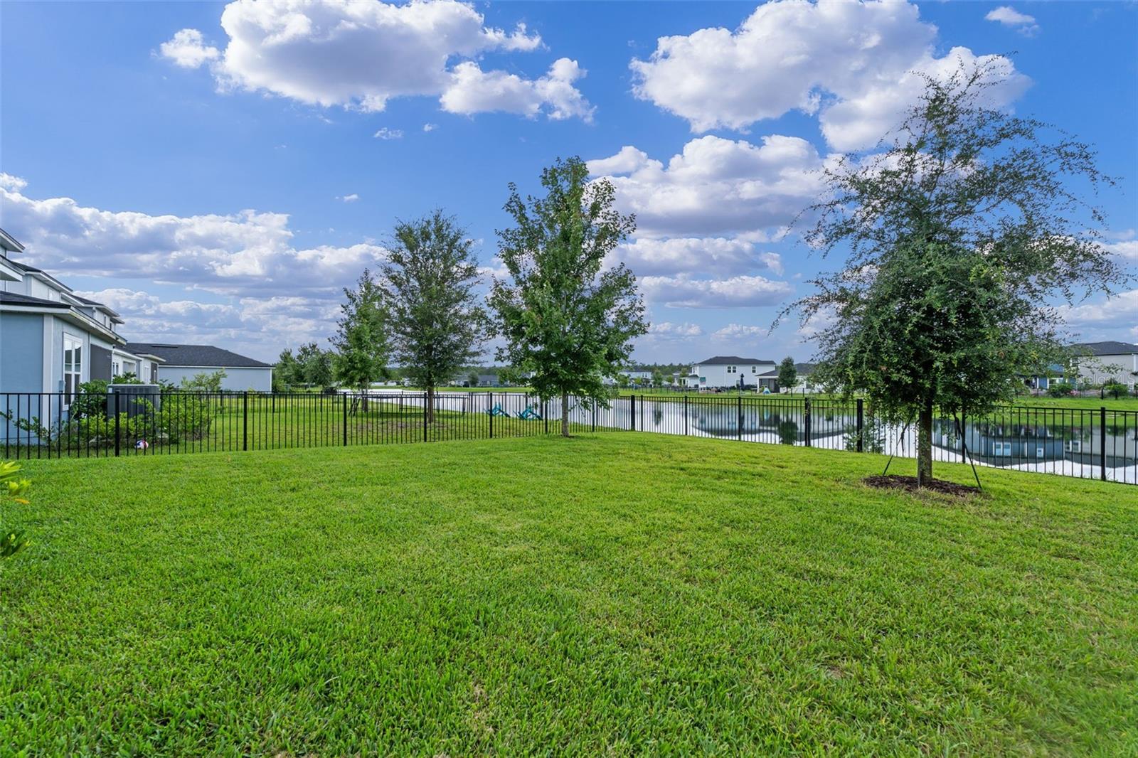 Image 40 of 61 For 562 Meadow Ridge Drive