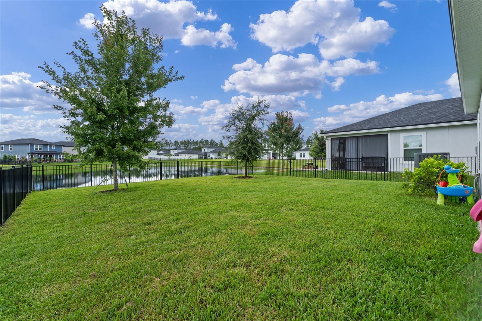 Image 44 of 61 For 562 Meadow Ridge Drive