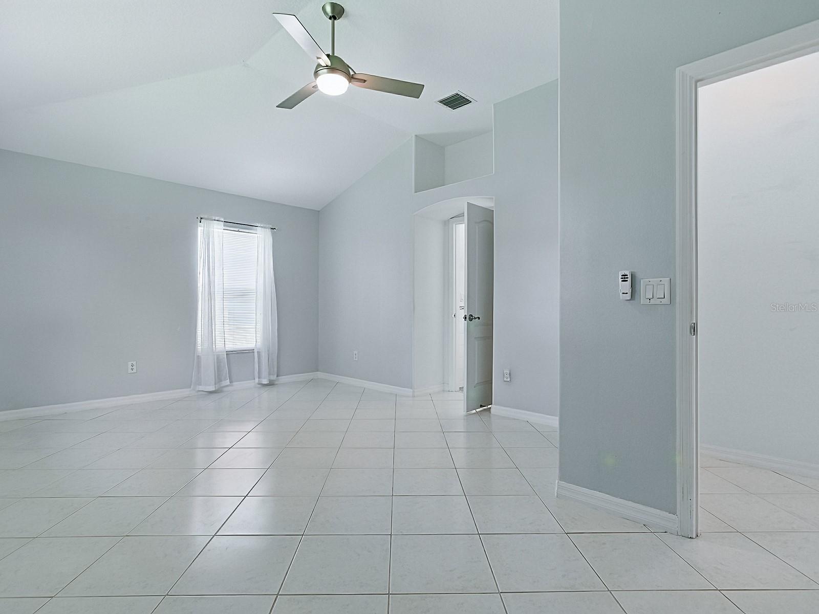 Image 24 of 56 For 17037 76th Creekside Circle