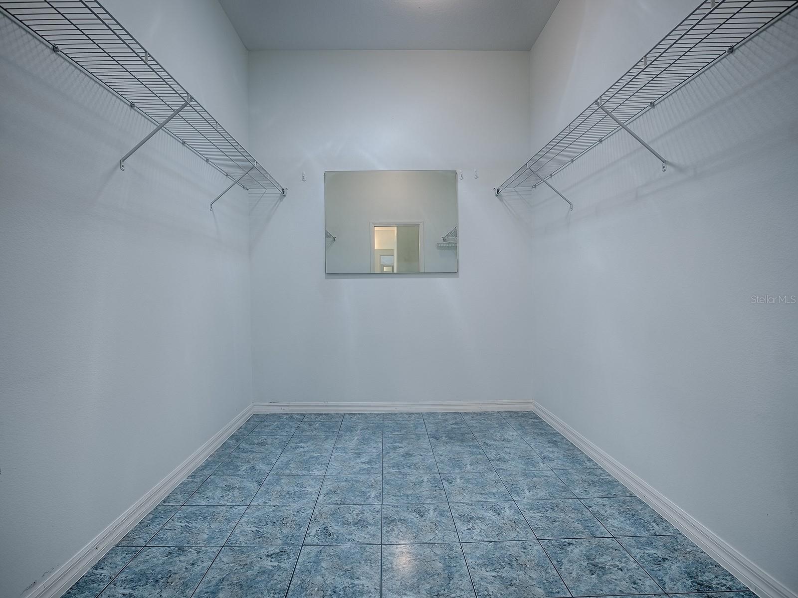 Image 33 of 56 For 17037 76th Creekside Circle