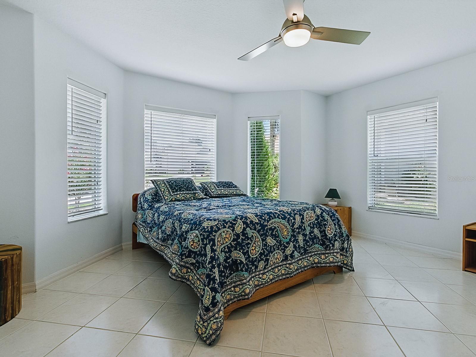 Image 34 of 56 For 17037 76th Creekside Circle