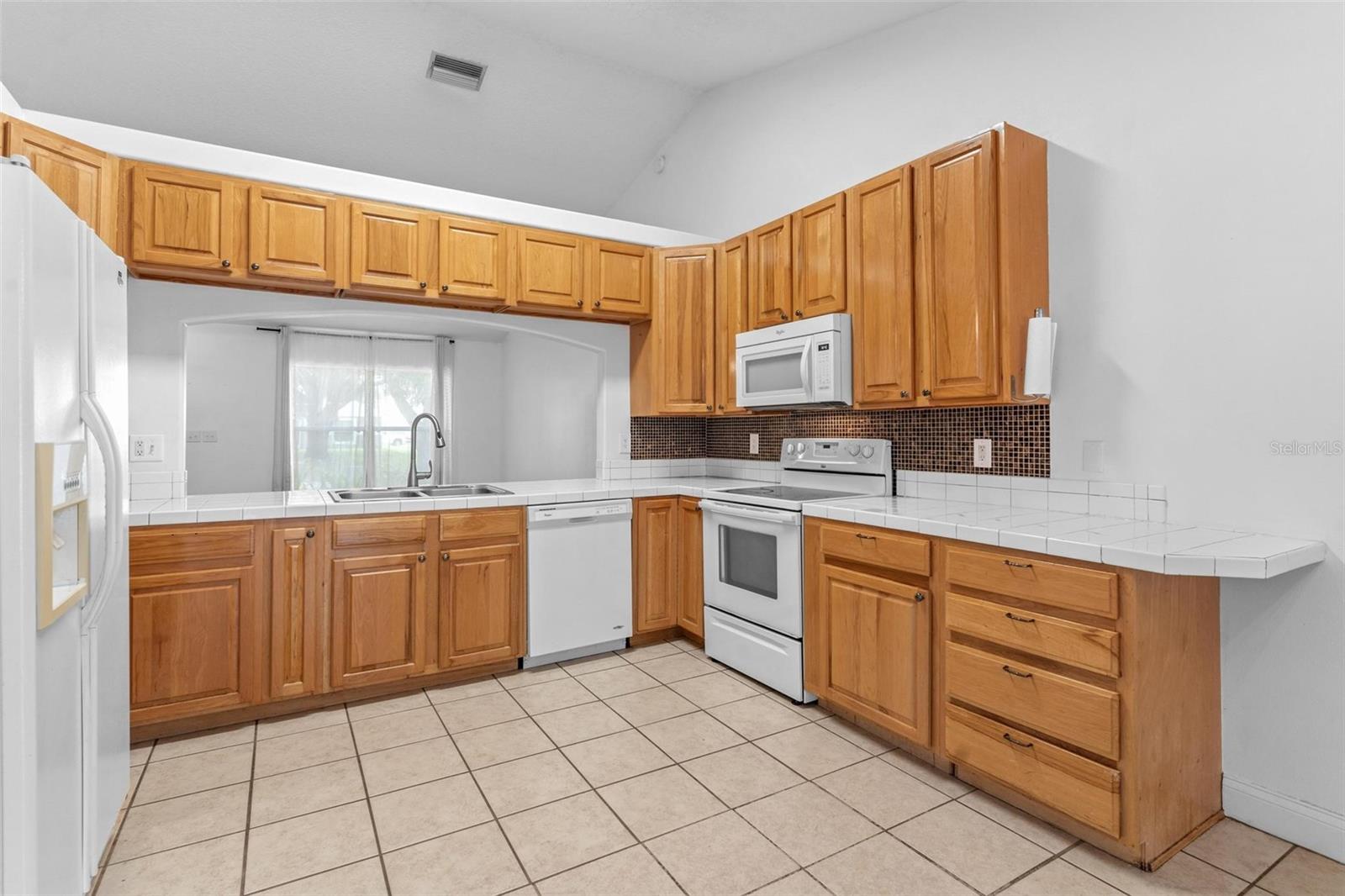 Image 40 of 54 For 204 Lori Court