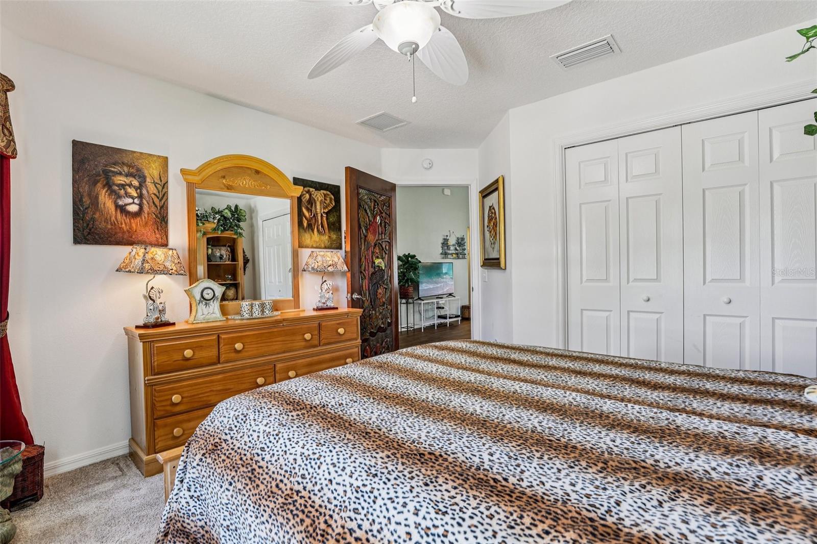 Image 23 of 57 For 703 Royal Palm Avenue