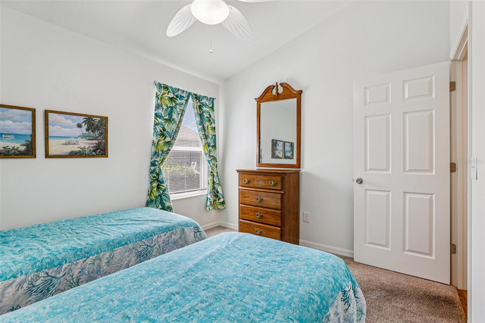 Image 29 of 57 For 703 Royal Palm Avenue