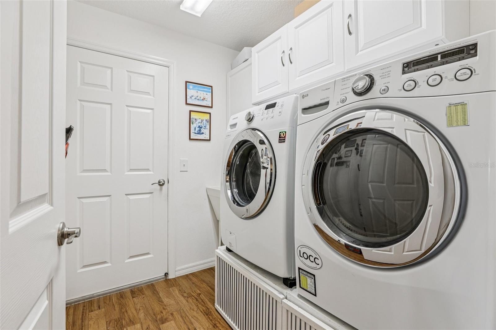 Image 30 of 57 For 703 Royal Palm Avenue