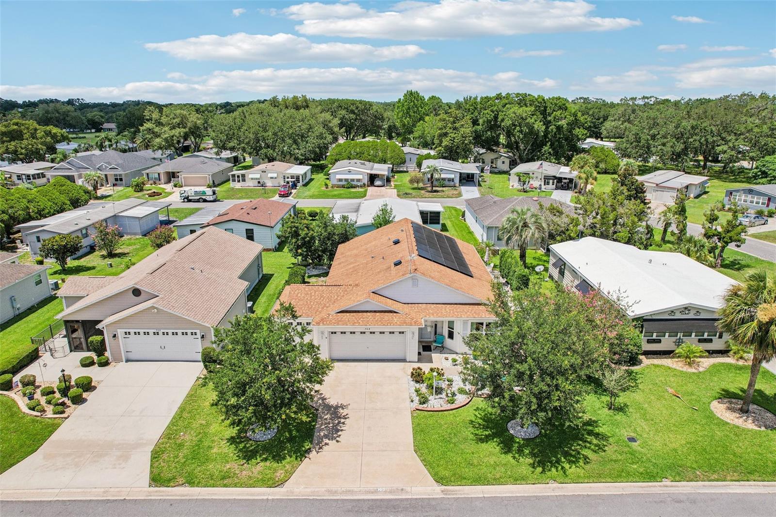 Image 42 of 57 For 703 Royal Palm Avenue