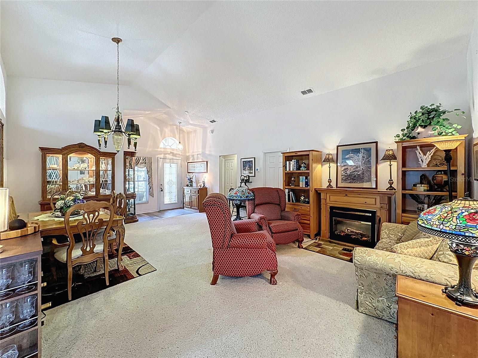 Image 14 of 88 For 3716 Eversholt Street
