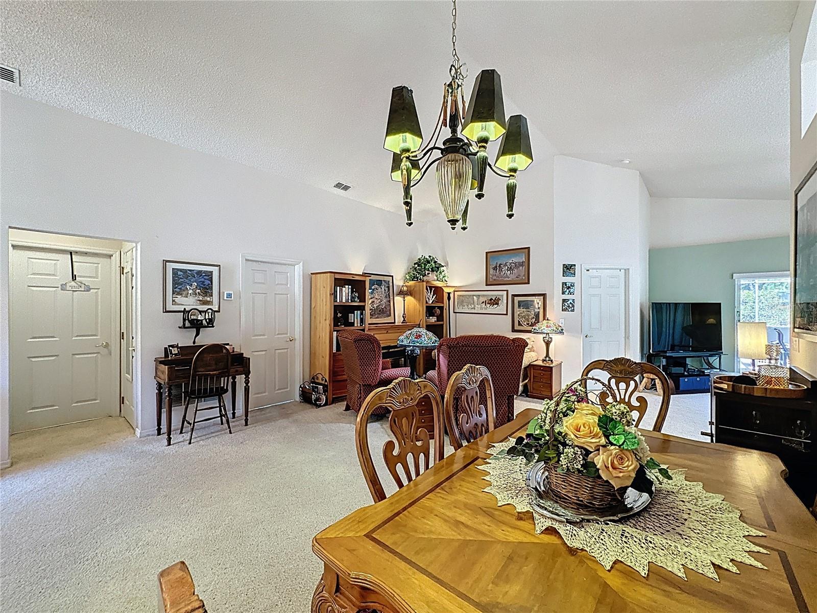 Image 17 of 88 For 3716 Eversholt Street