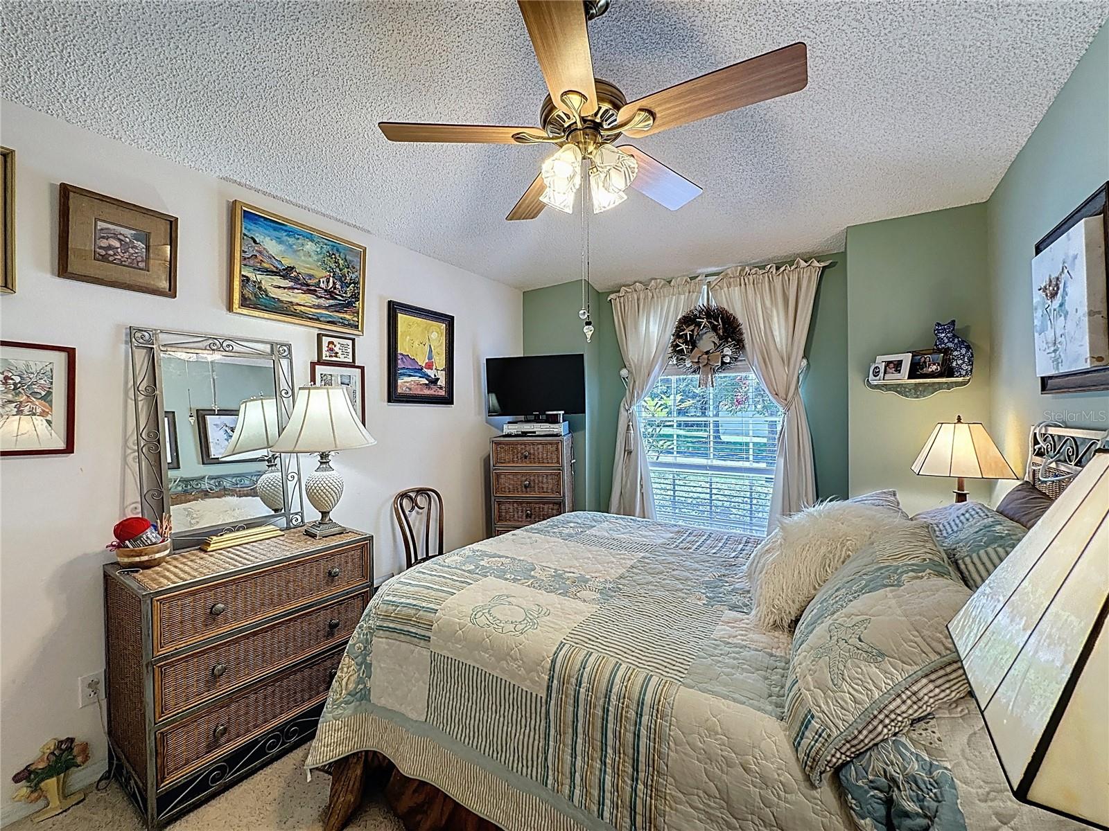 Image 38 of 88 For 3716 Eversholt Street