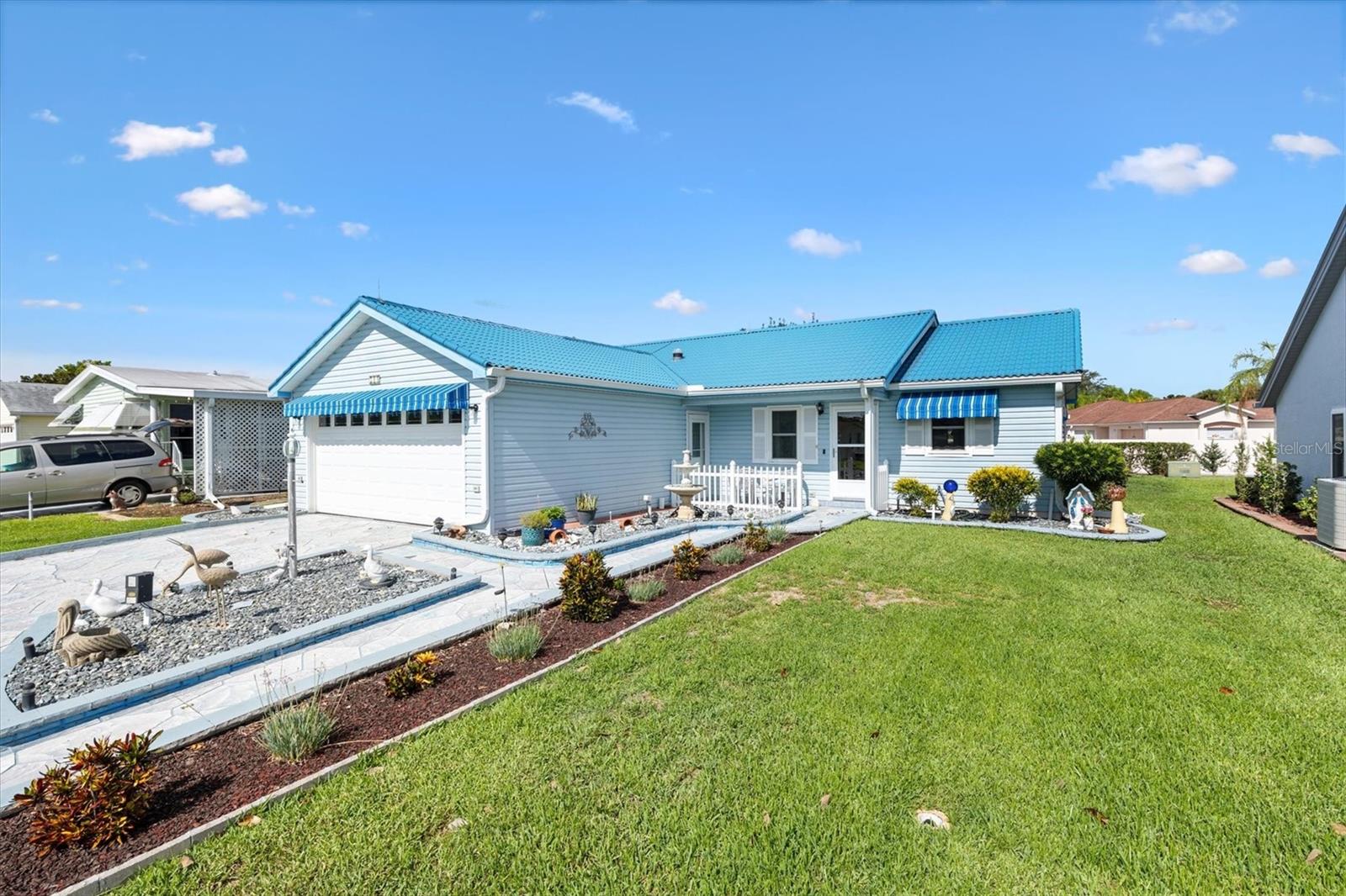 Image 4 of 34 For 714 Prado Drive