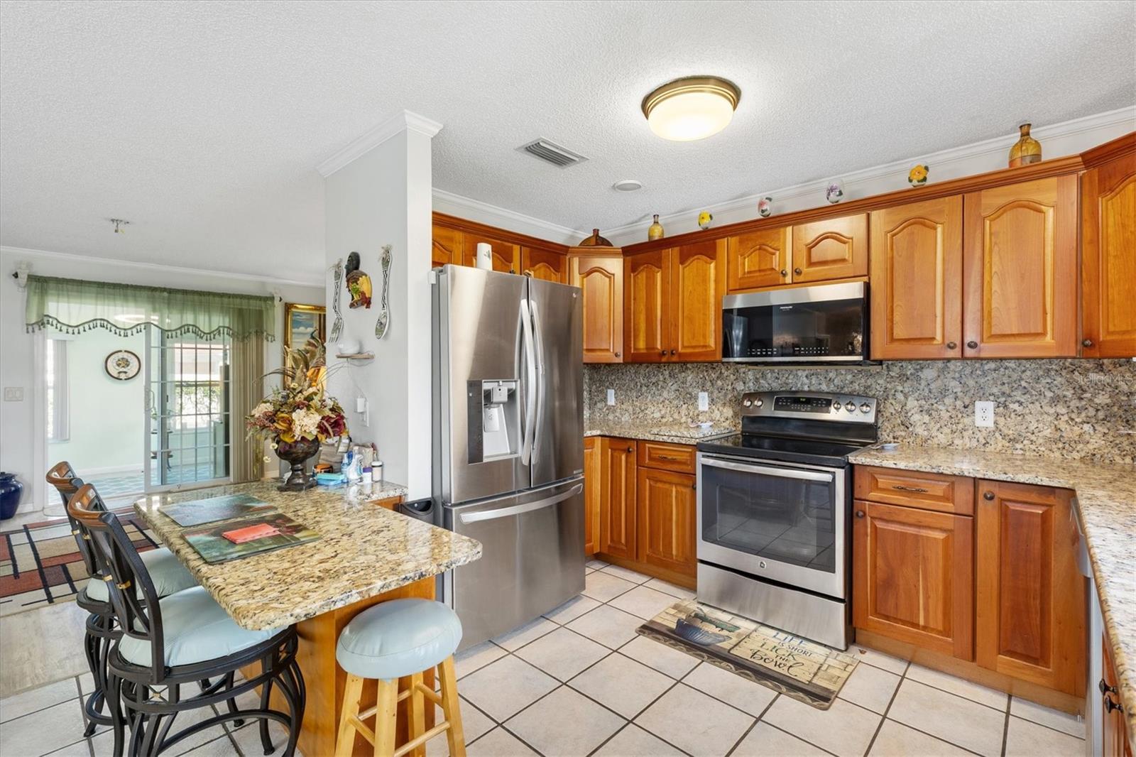 Image 6 of 34 For 714 Prado Drive