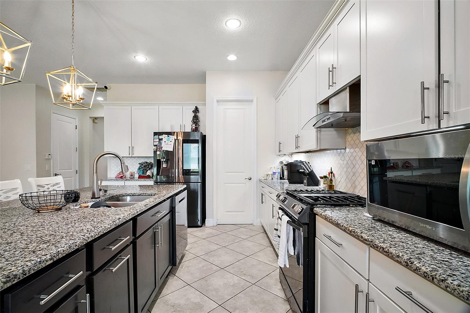 Image 13 of 28 For 9153 Carmela Avenue