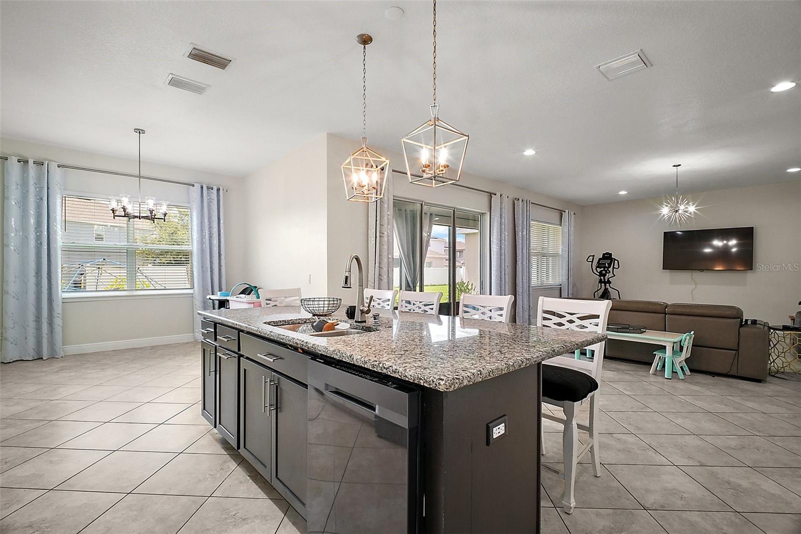 Image 14 of 28 For 9153 Carmela Avenue