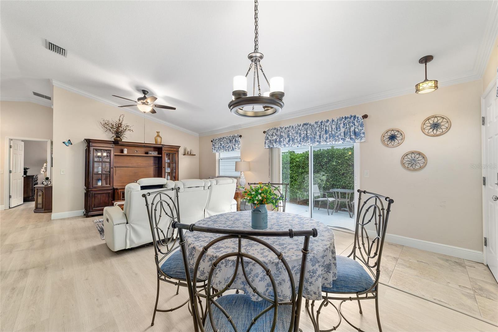 Image 10 of 51 For 2237 Jetta Way