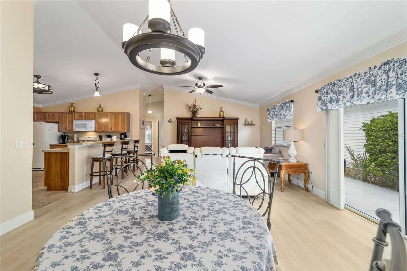 Image 9 of 51 For 2237 Jetta Way