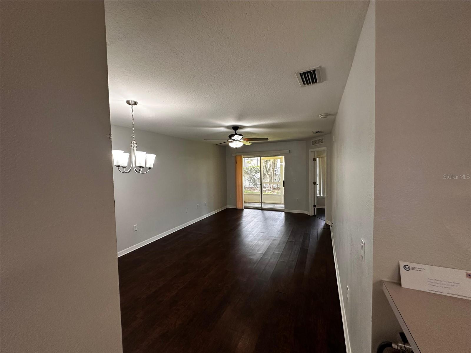 Image 15 of 27 For 2804 Club Cortile Circle A
