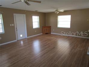 Image 4 of 11 For 1122 Virginia Court