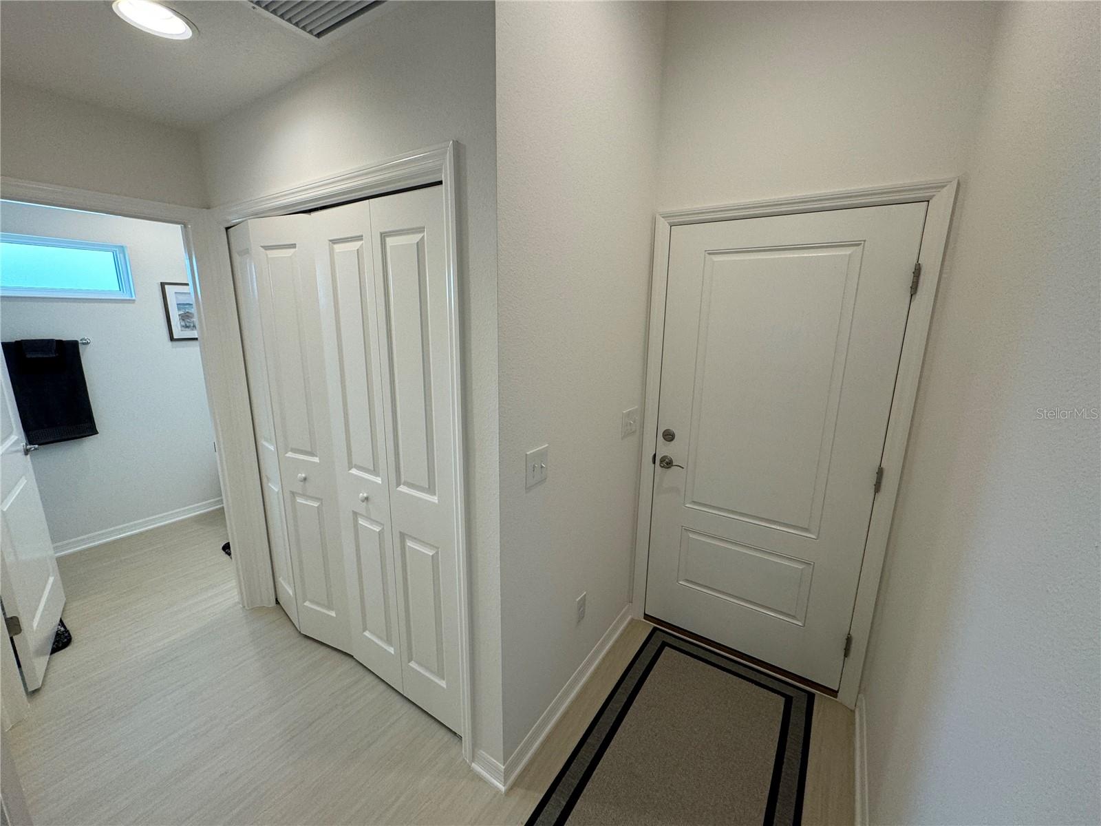 Image 3 of 18 For 7715 Guarino Lane