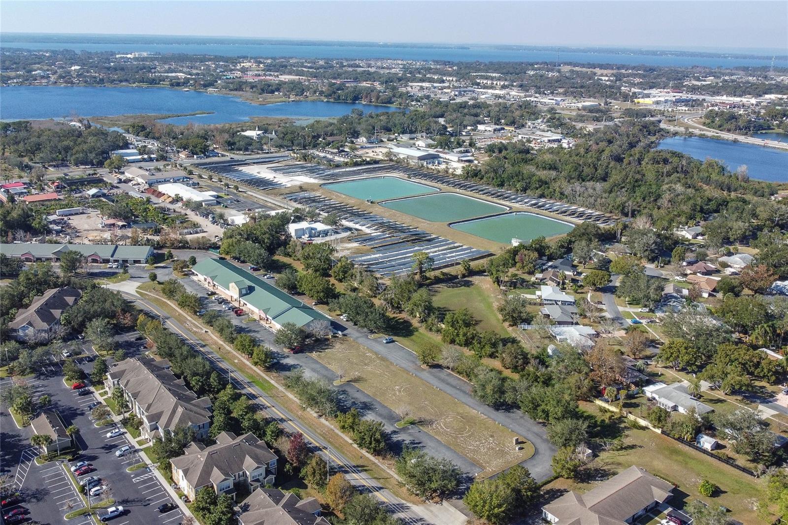 Image 2 of 12 For Lake Center Drive 2