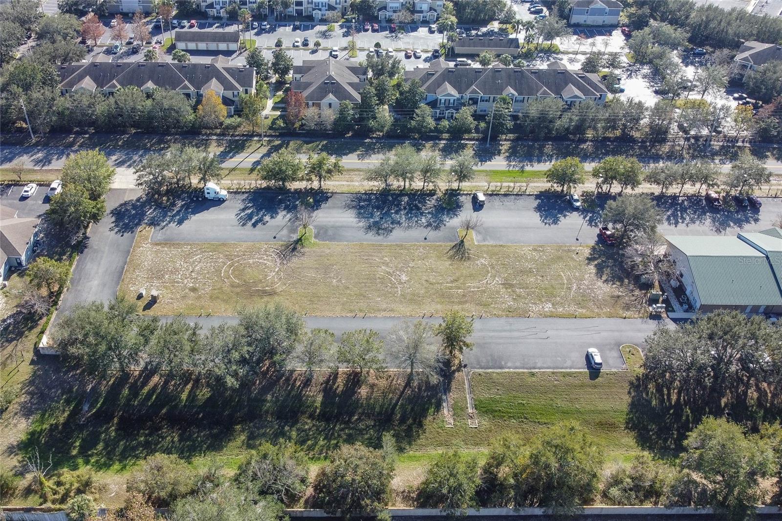 Image 5 of 12 For Lake Center Drive 2