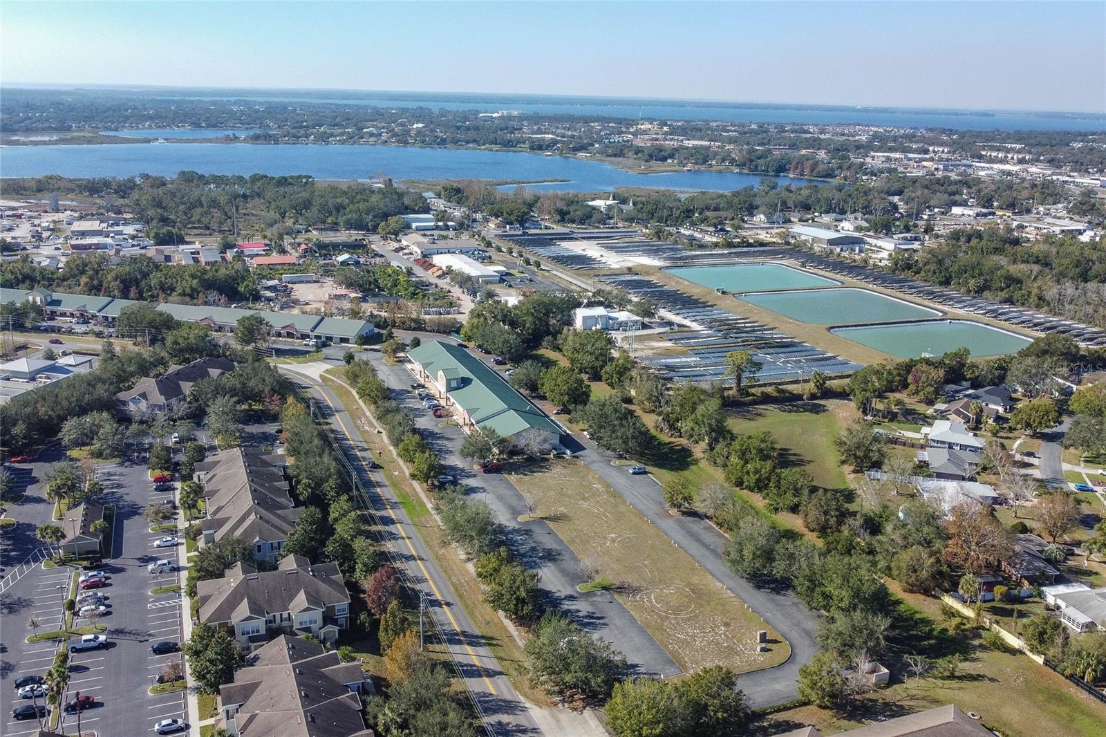 Image 6 of 12 For Lake Center Drive 2